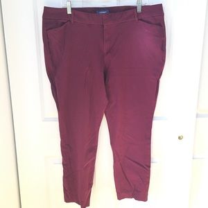 Old Navy Pixie Pants in Dark Fuchsia - 18 regular